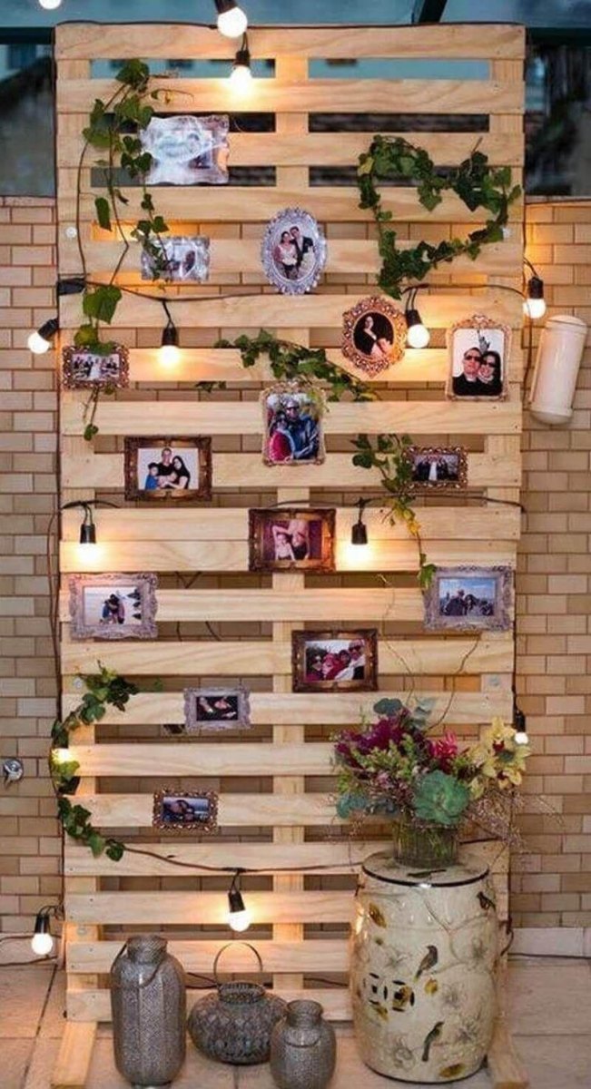 Fotowand met houten pallet achtergrond