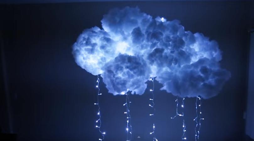Onweerseffect in cloud lamp