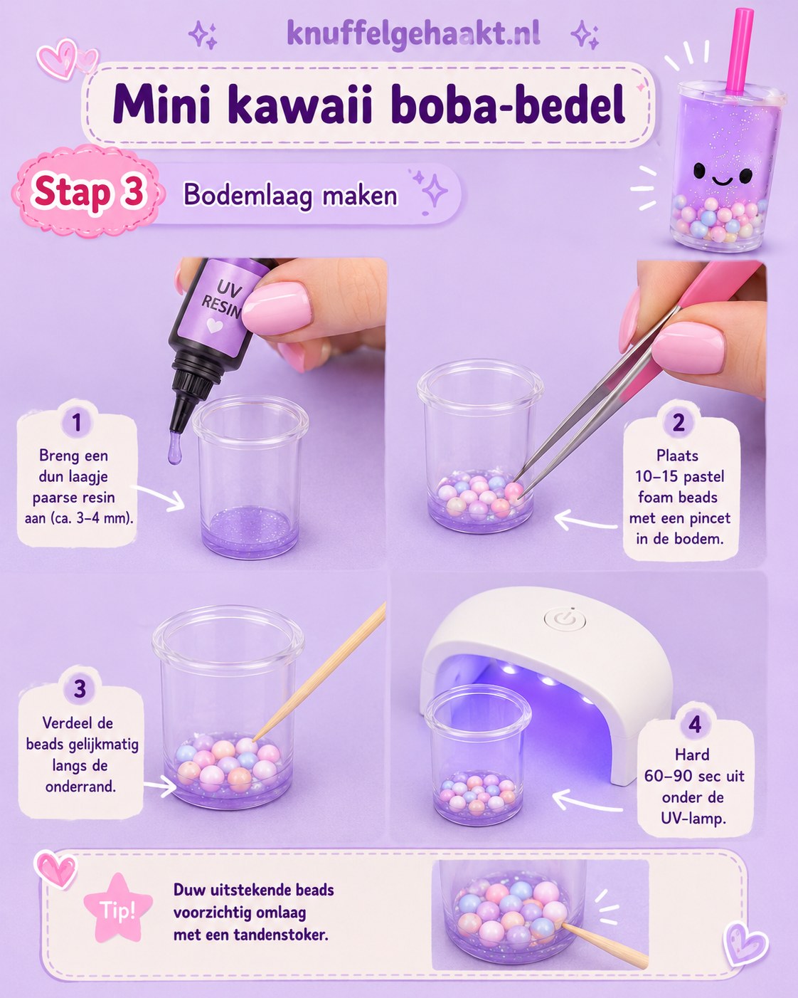 Pastel foam beads worden met een pincet in de bodemlaag resin geplaatst voor de mini boba-bedel